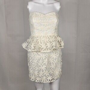 Urban Outfitters Cream Floral Peplum Cocktail Dress Size 2